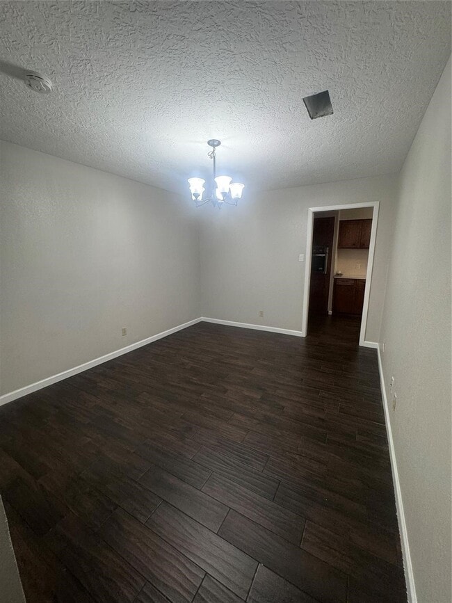 Building Photo - 7910 Jonquil Dr