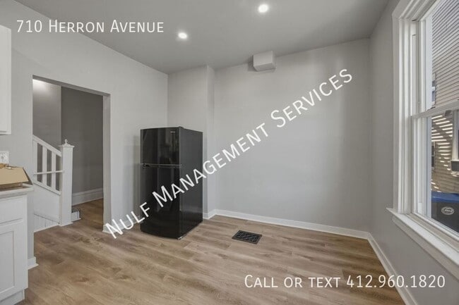 Building Photo - 710 Herron Ave