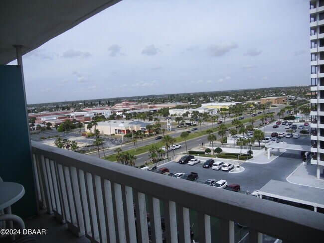 Building Photo - 2800 N Atlantic Ave