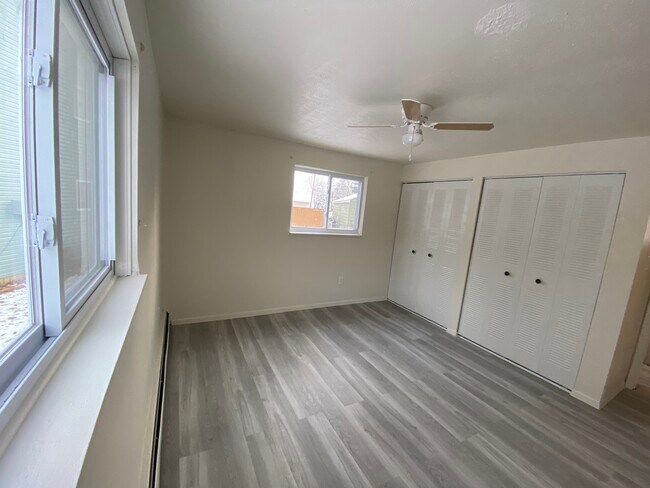 Building Photo - 2278 Grandview Rd