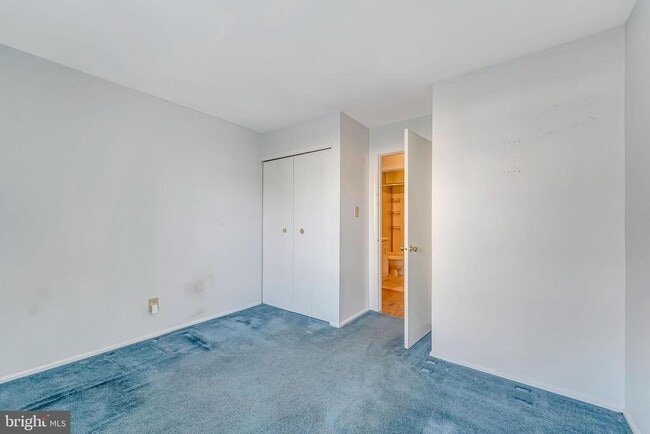 Building Photo - 1707A Heatherstone Ct