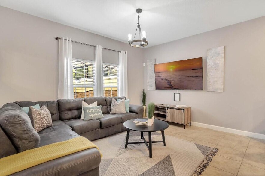 Livingroom - 8966 Sugar Palm Rd