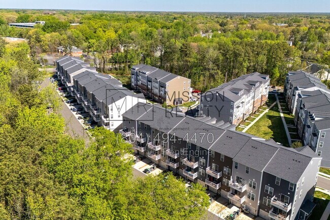 Building Photo - 4627 Wistar Creek Dr
