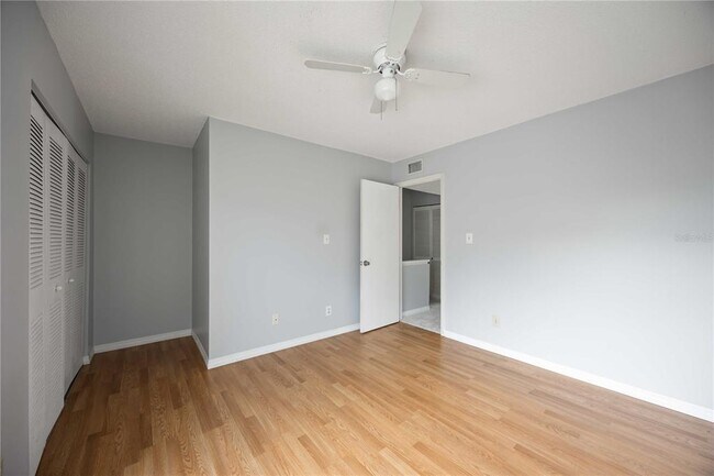 Building Photo - 4001 S Beneva Rd