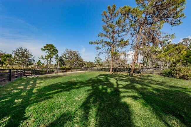 Building Photo - 13760 Stevenson Ln