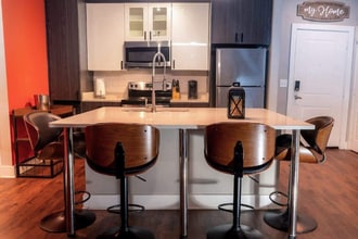 Building Photo - 2470 Cheshire Bridge Rd NE