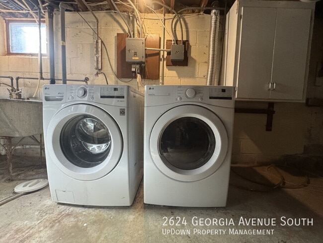 Building Photo - 2624 Georgia Ave S