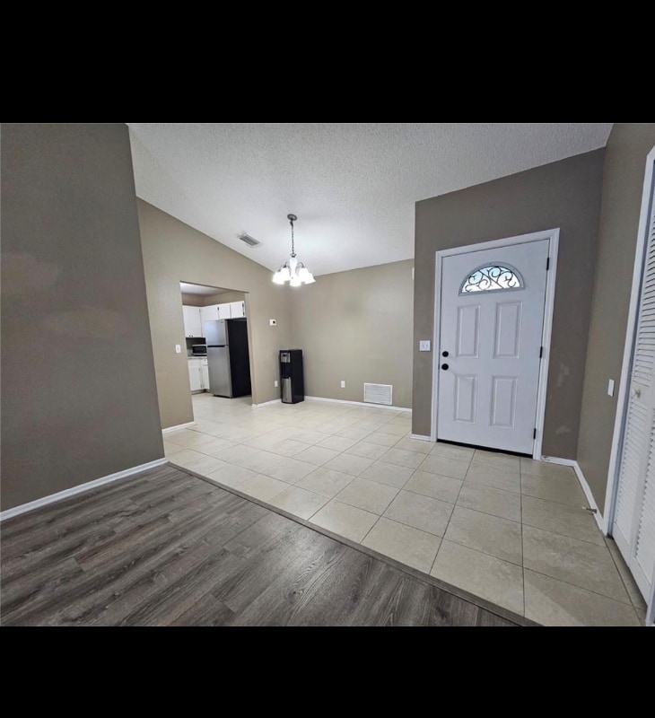 Building Photo - 1060 Dees Dr