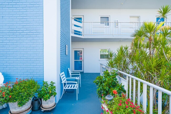 Building Photo - 5555 Gulf Blvd