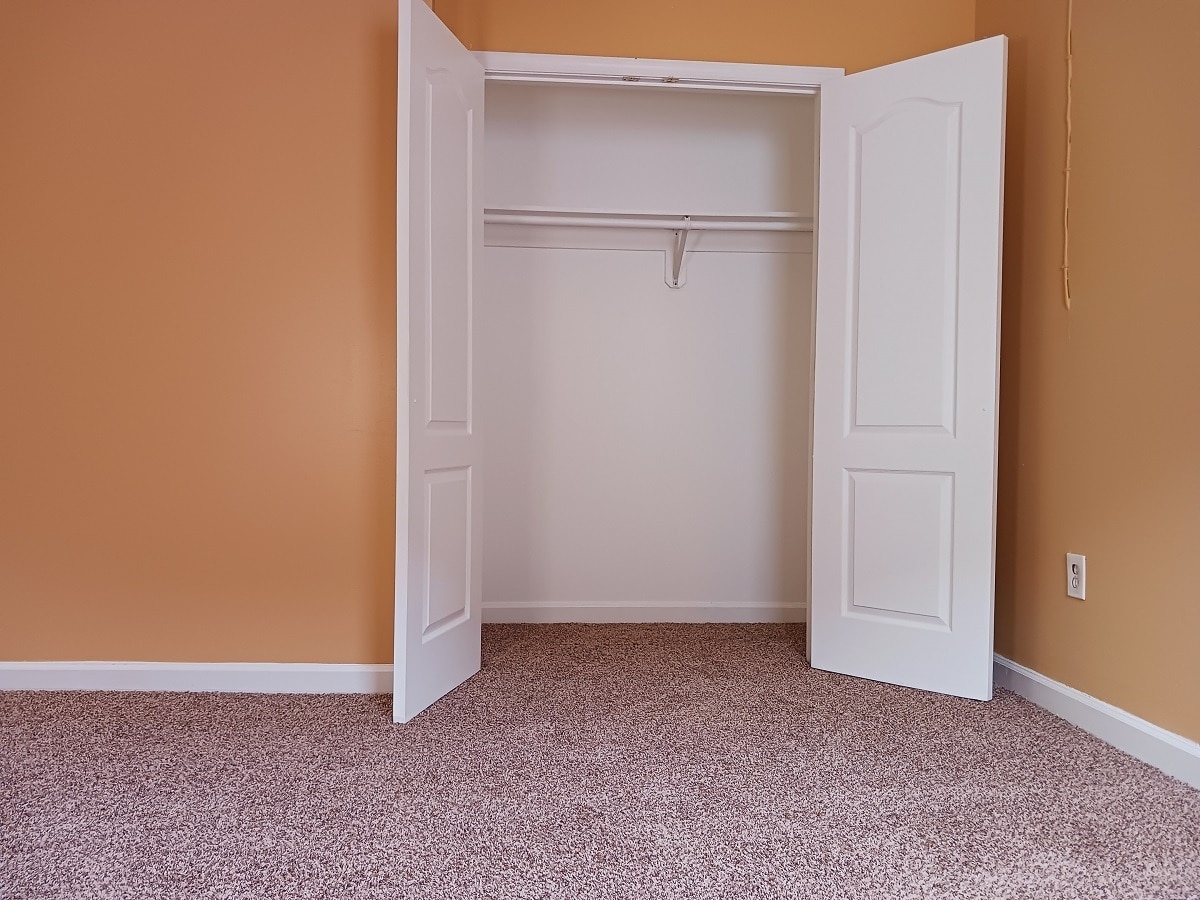 Building Photo - 2603 Hamlin St NE