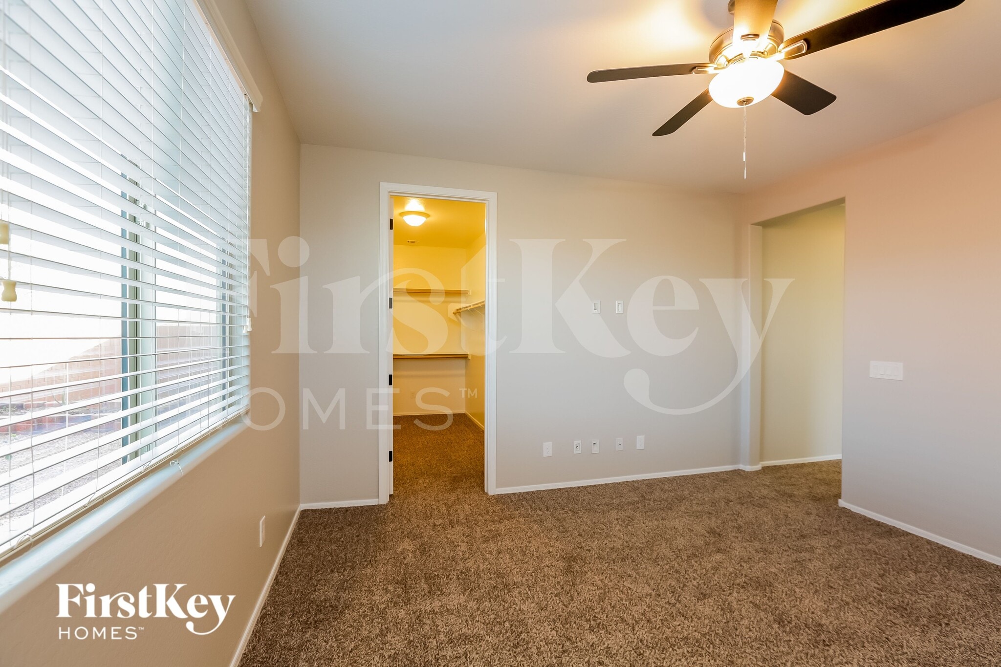 Building Photo - 7756 W Glass Ln