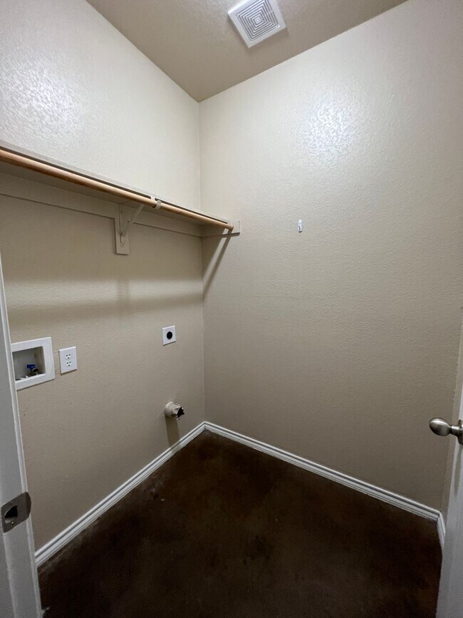 Building Photo - 908 Sun Down, Stephenville, TX 76401