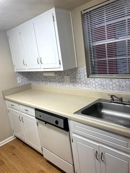 Building Photo - 383 Northdale Ct