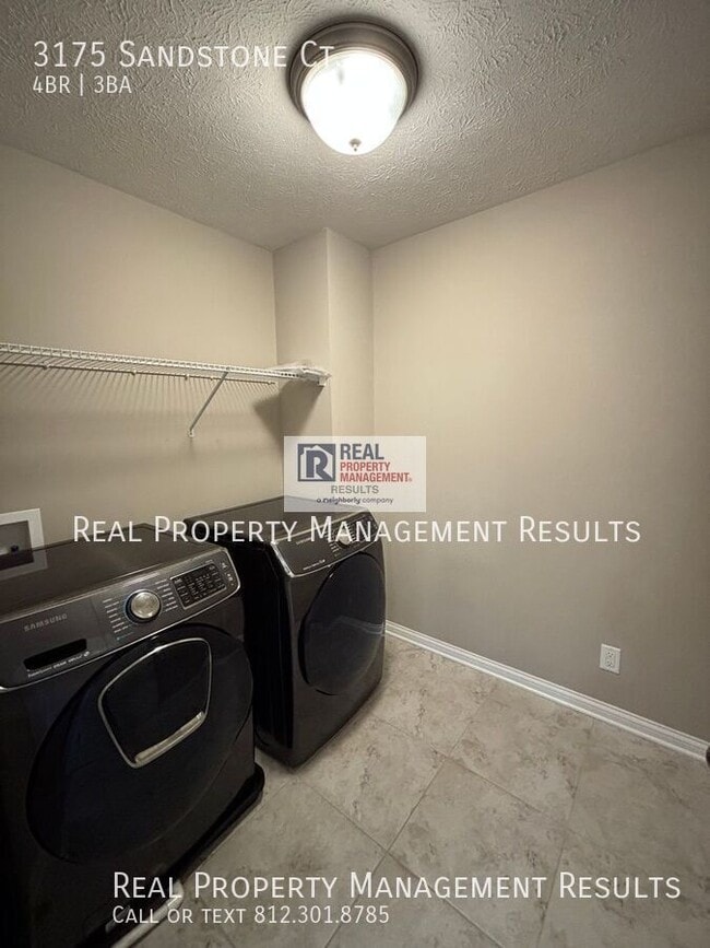 Building Photo - 3175 Sandstone Ct