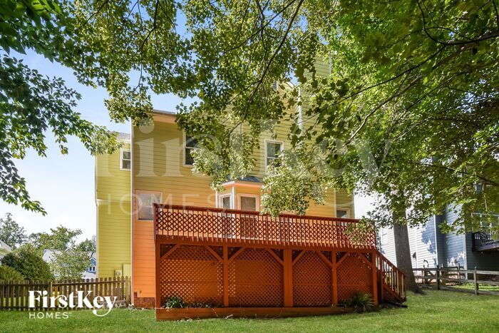Building Photo - 1503 Groveland Trail