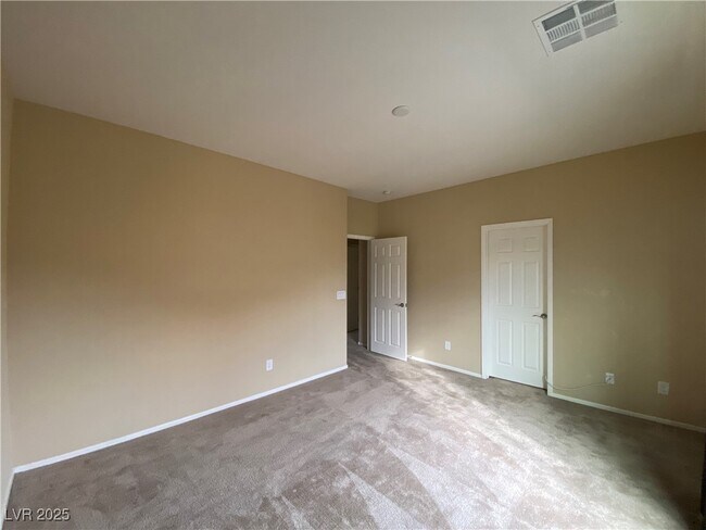 Building Photo - 9614 Vega Carpio Ave