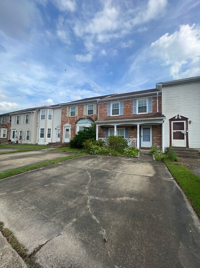 Building Photo - Kempsville Lake