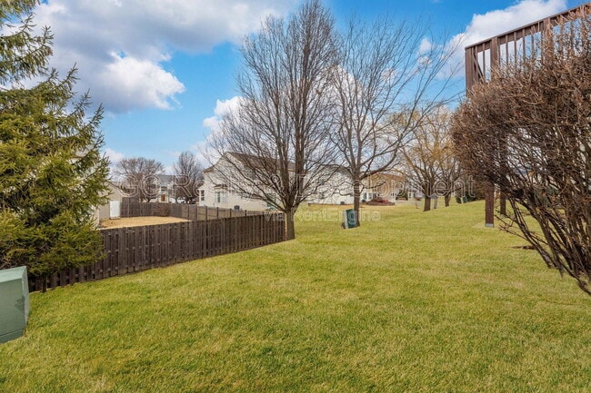 Building Photo - 1636 Fredericksburg Ln