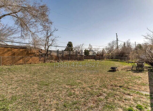Building Photo - 617 E 925 N