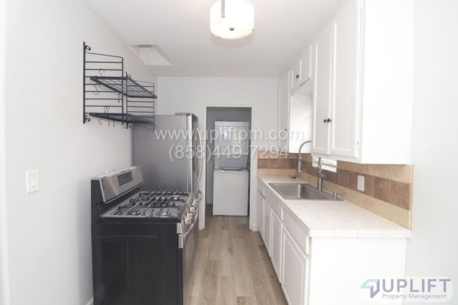 Building Photo - 3715 35th St