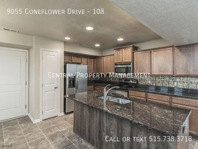 Building Photo - 9055 Coneflower Dr
