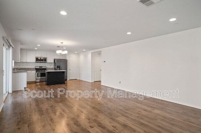 Building Photo - 29308 Abelia Ln