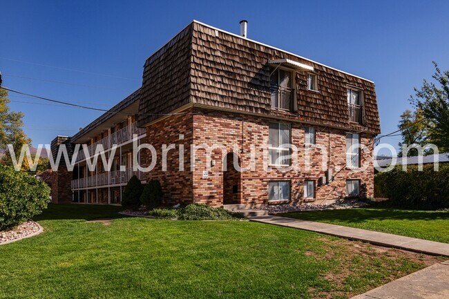 Building Photo - 1418-1426 S. 1100 E. - 5N