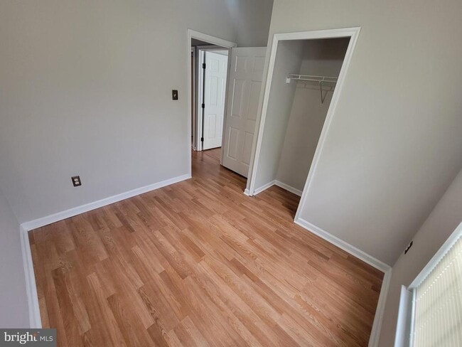 Building Photo - 8702 Castlerock Ct