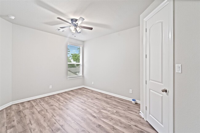 Building Photo - 1510 Upland Glen Way