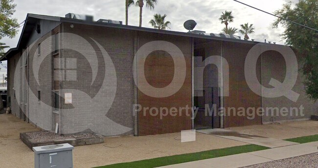 Primary Photo - 4119 N 11th Ave