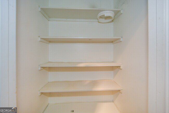 Building Photo - 137 Baywood Crossing