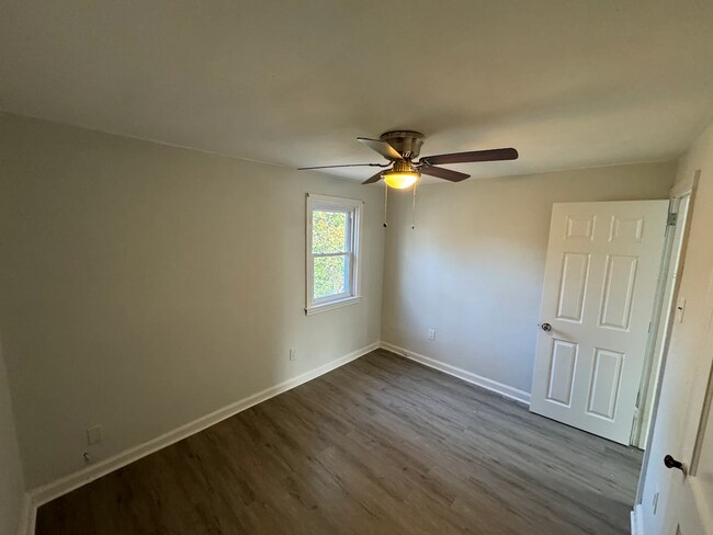 Building Photo - 2630 McCarey St