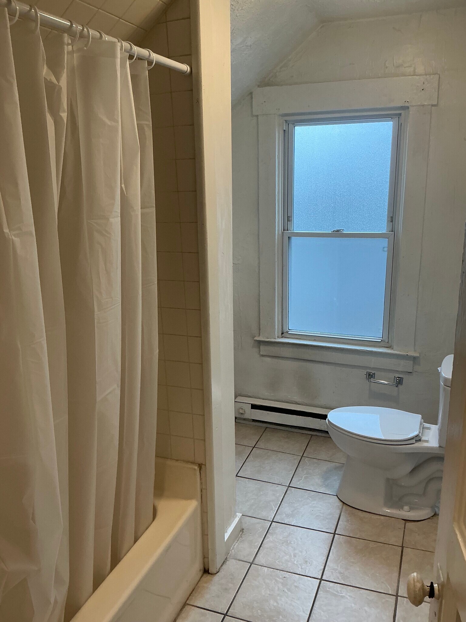 Building Photo - 1522 N E St