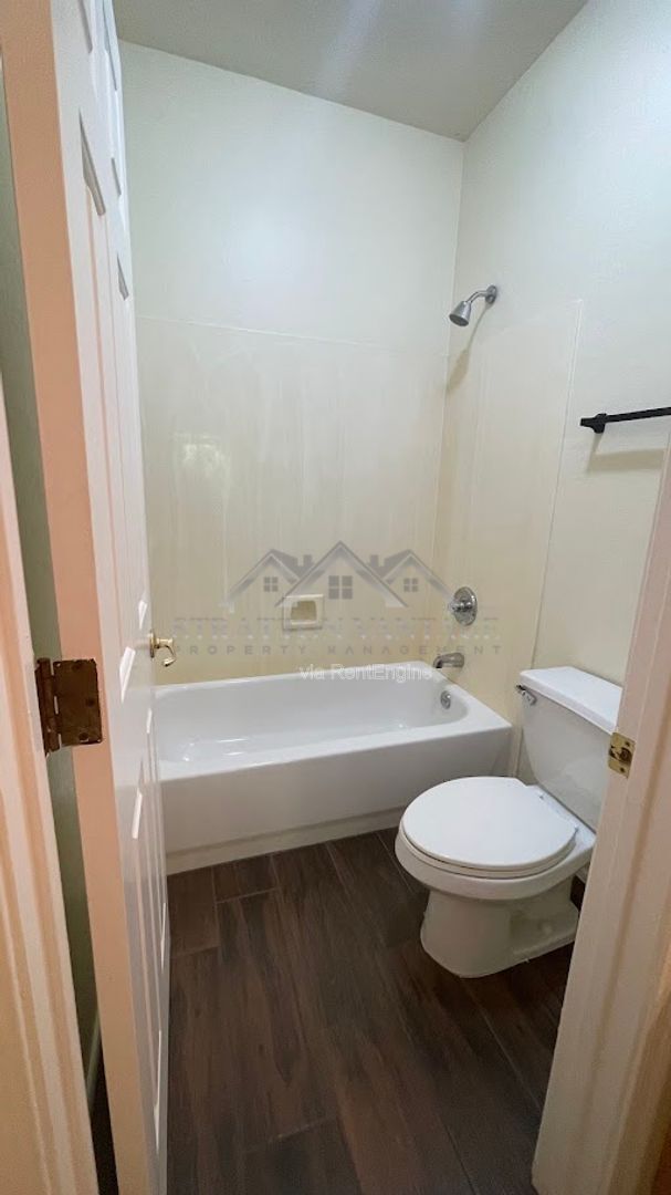 Building Photo - 6814 W Lariat Ln