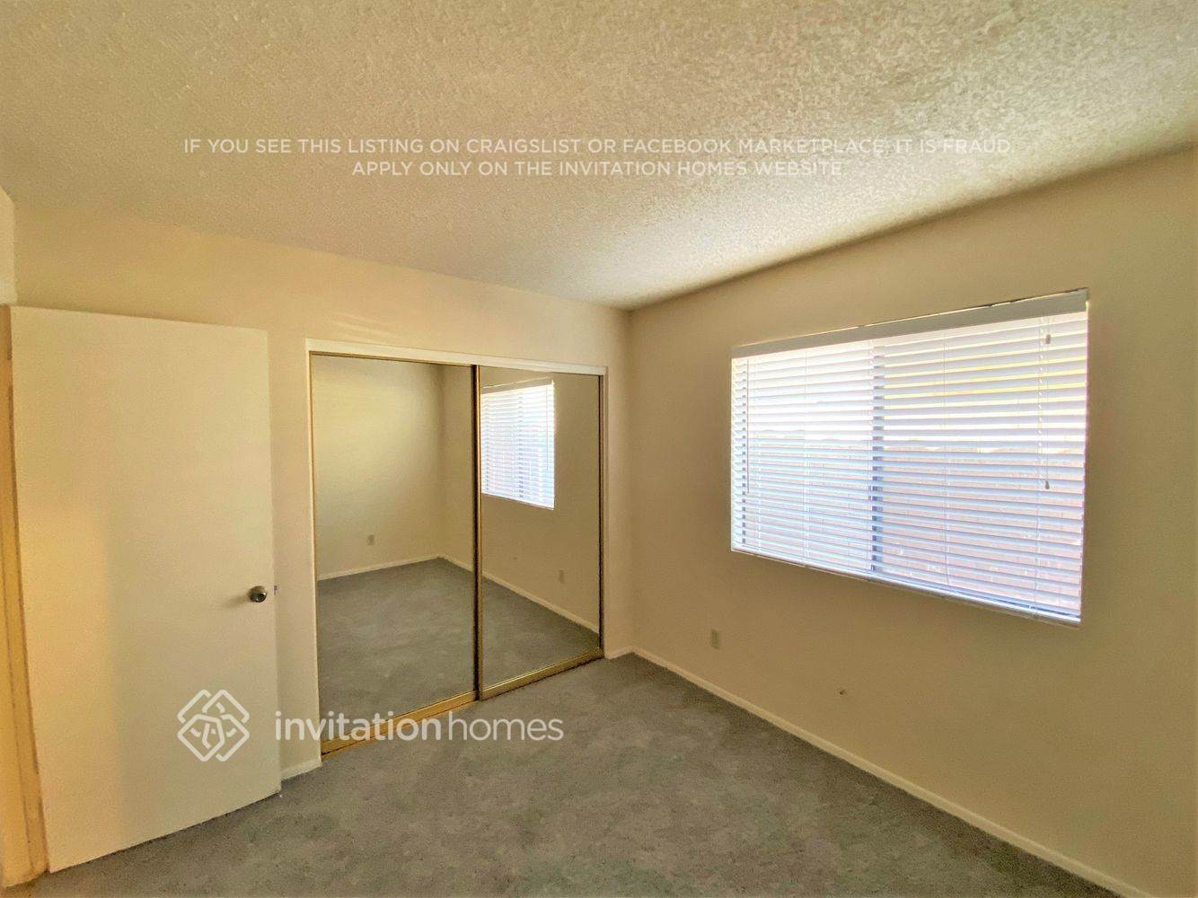 Building Photo - 73 S Sunflower Ct