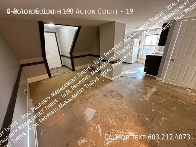 Building Photo - 8 Acton Ct