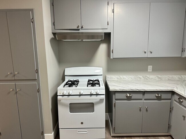 Building Photo - buena44