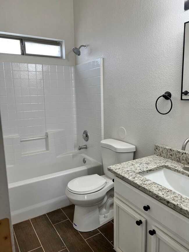 Building Photo - 3628 Tierra Alba Dr