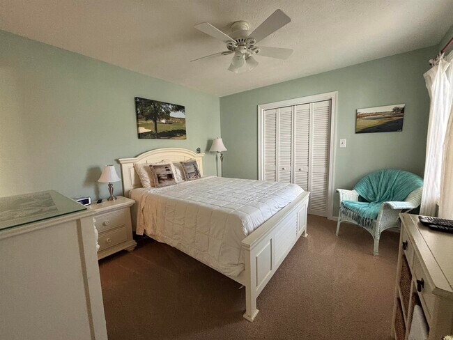 Building Photo - 4034 Fairway Lakes Dr