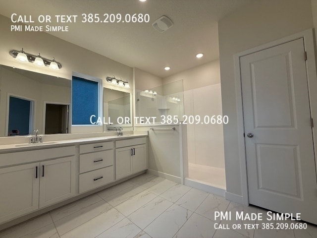 Building Photo - 10063 Torreya Dr
