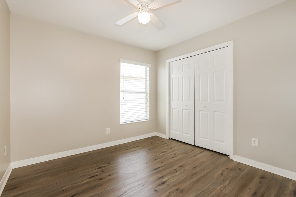Building Photo - 906 Larwood Pine Dr