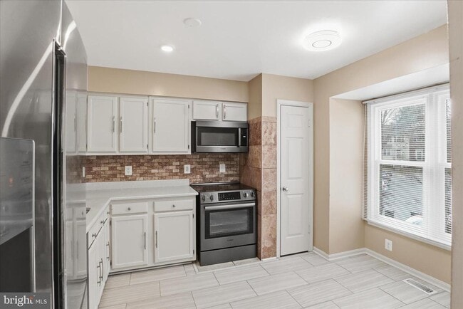 Building Photo - 5927 Wild Brook Ct