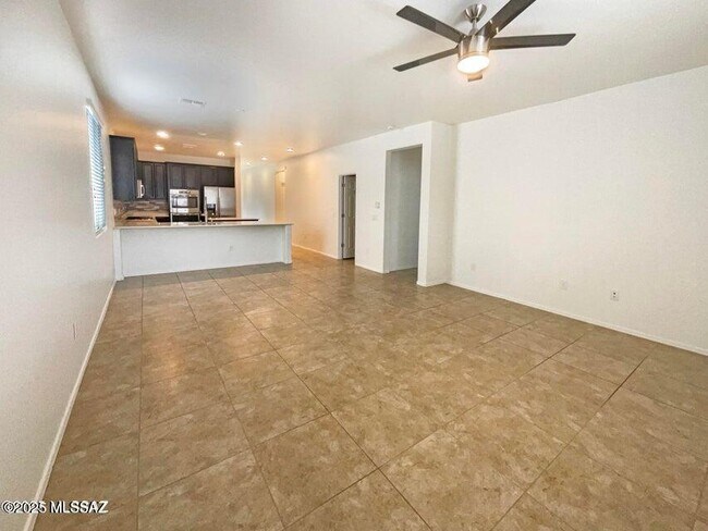 Building Photo - 58834 BRANDING IRON Ct