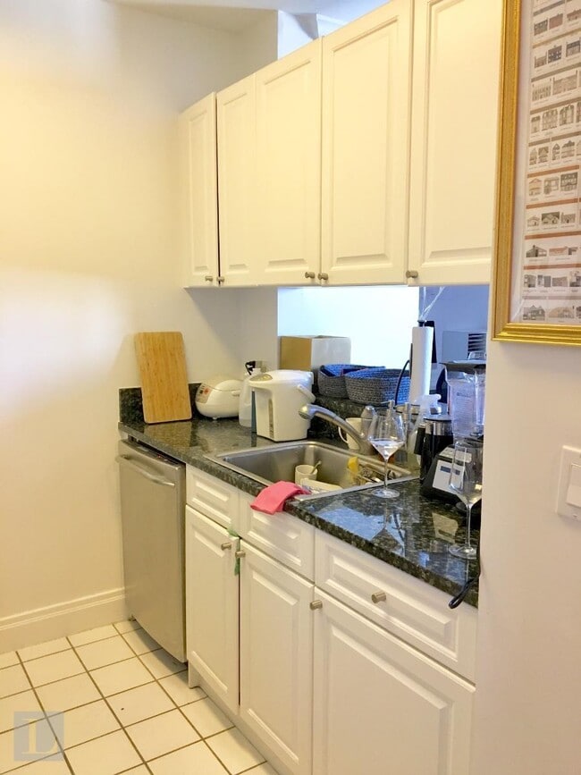 Building Photo - 1 bedroom in New York NY 10128
