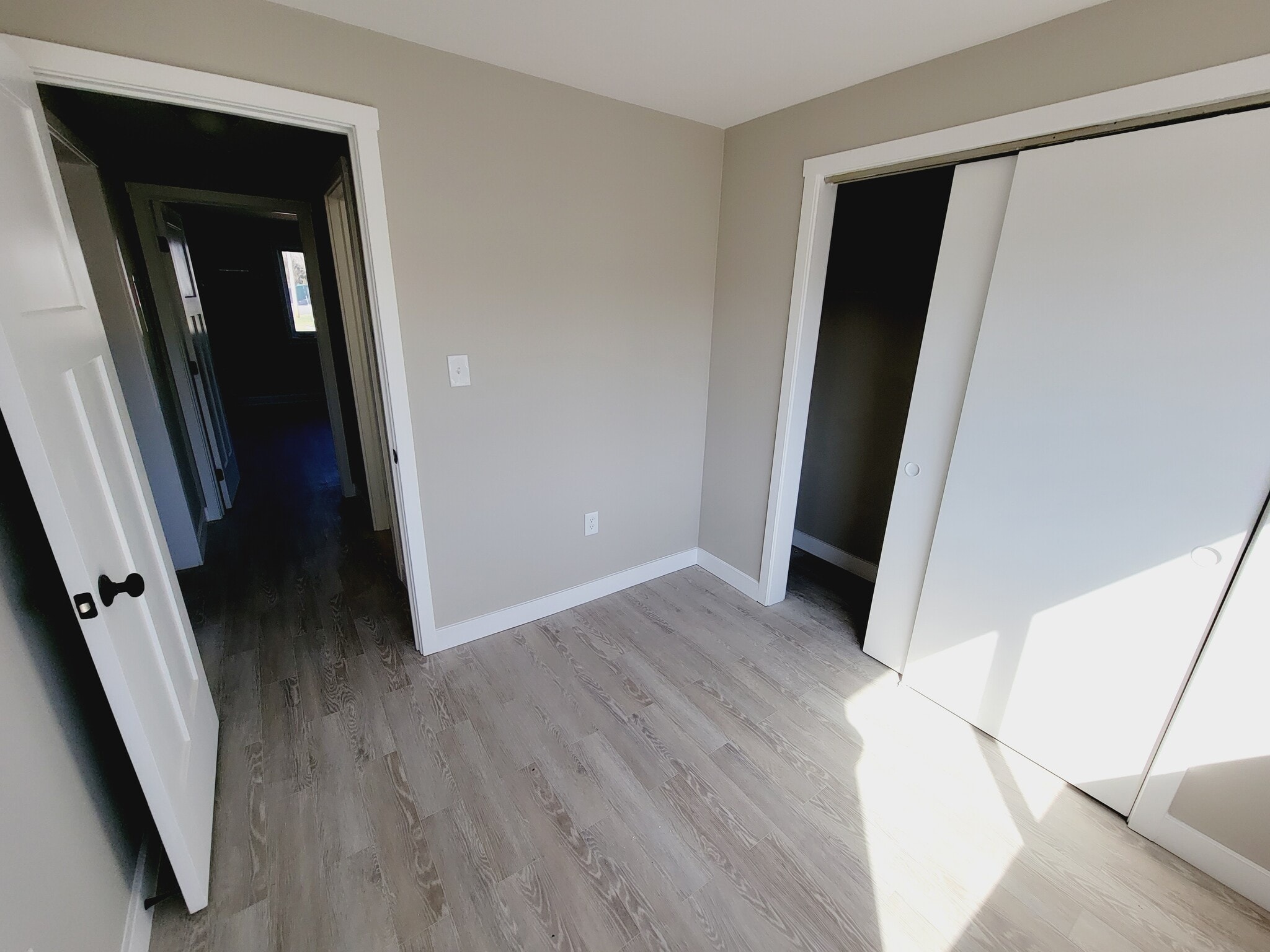 Building Photo - 41 Evergreene