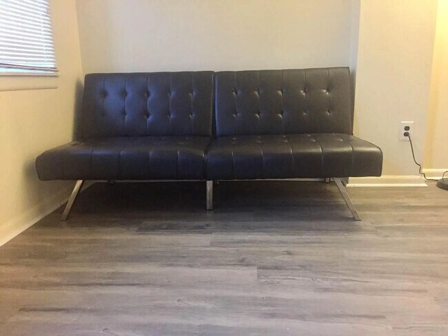Building Photo - 4B2B house | Walking distance to Drexel Un...