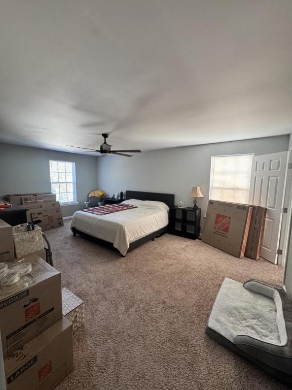 Building Photo - 5700 Hogan Bridge Dr