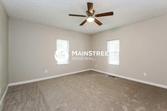 Building Photo - 2 Bedroom Pet-Friendly Home in Atlanta, GA with Main Street Renewal