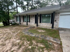 Building Photo - Sherwood Rental