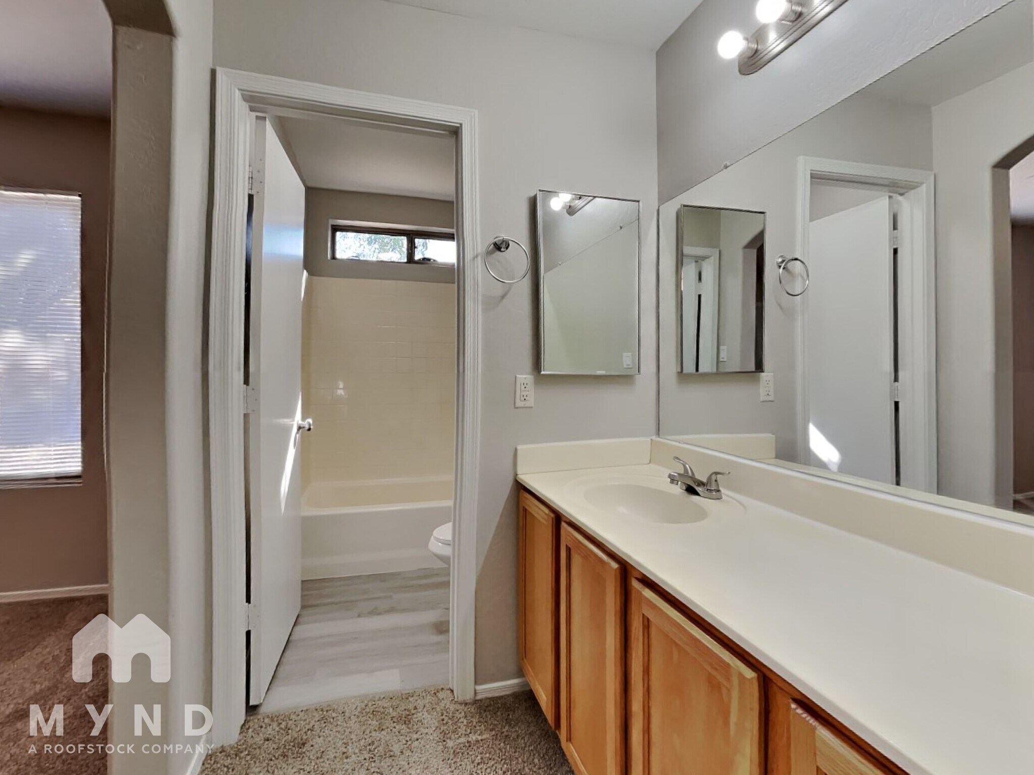 Building Photo - 13229 W Acapulco Ln